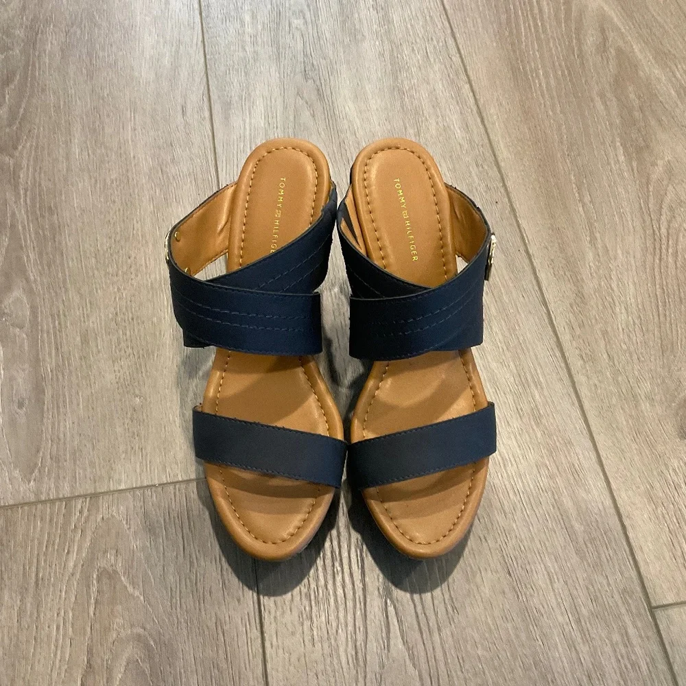 TOMMY HILFIGER Hilfiger Sandal Blue Slip On Size 9.5 NWOT - Picture 7 of 10